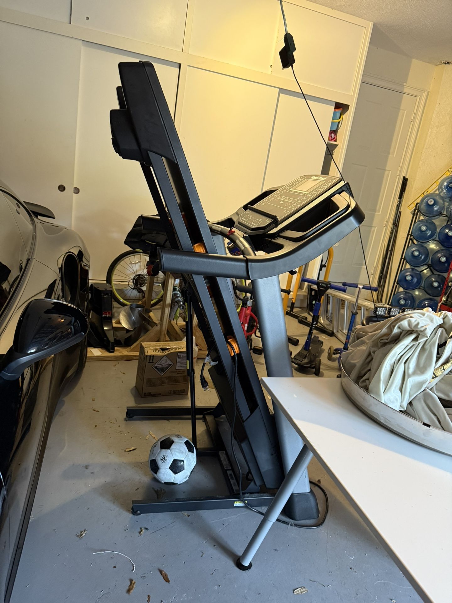 Treadmill