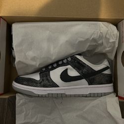 W Nike Dunk Low Golden Gals Metallic Silver 