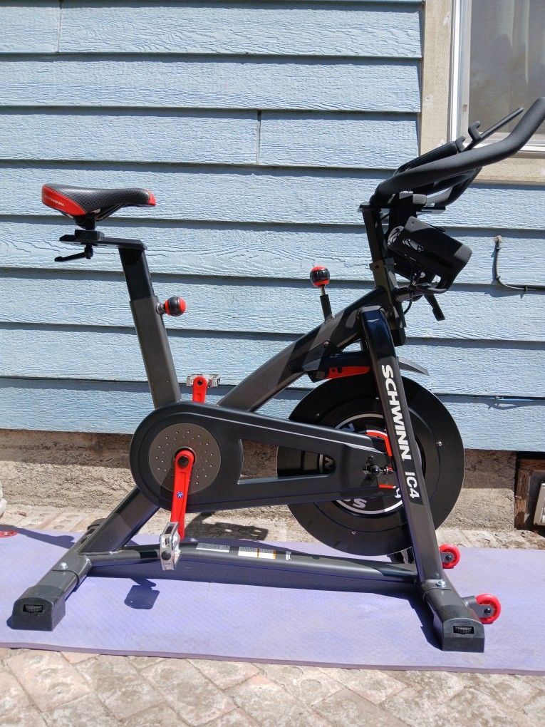 Schwinn IC4 Magnetic Resistance