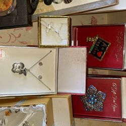 Box of jewelry