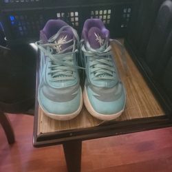 Melo Size 8 1/2