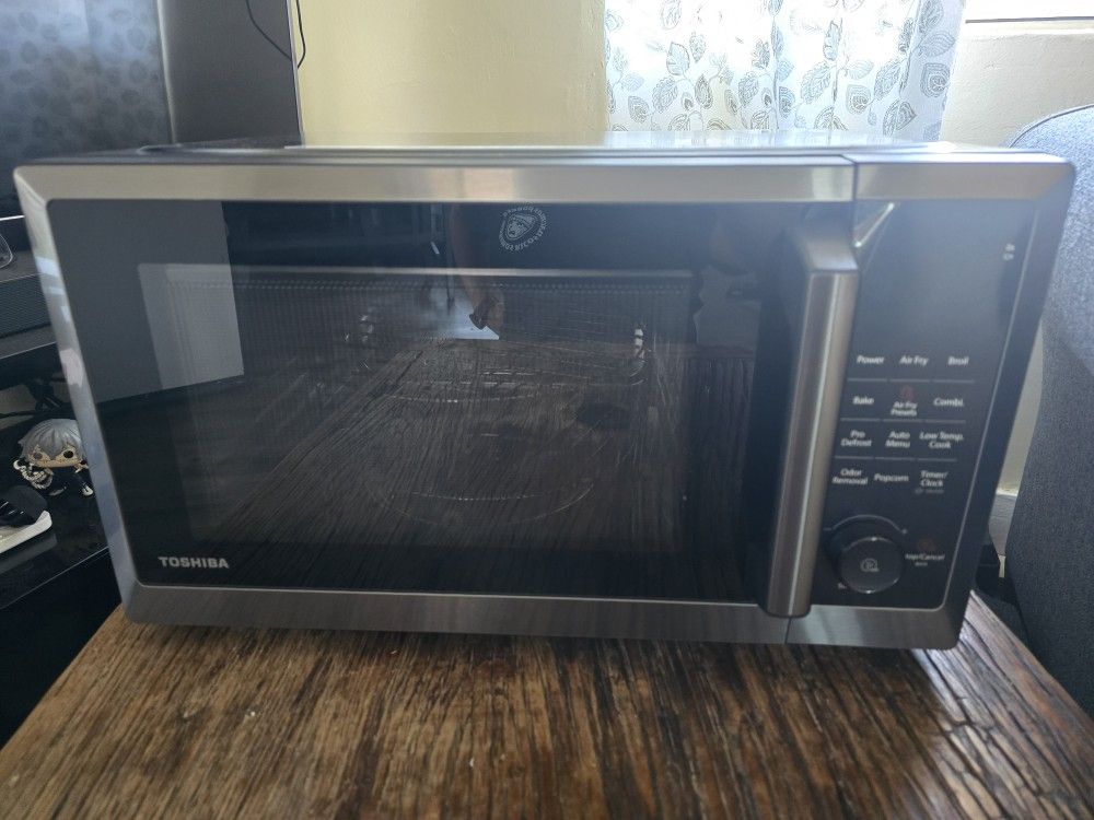 Toshiba Microwave Oven