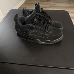 Jordan 4 Blackcats 