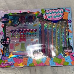 DOODLE SPARK SKETCHBOOK AND STICKERS AND GEL PENS 