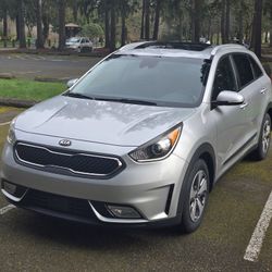 2017 KIA Niro