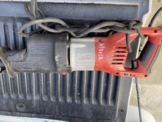 Milwaukee super Sawzall