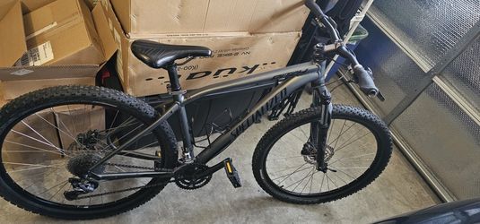 Specialized Pitch Mountain Bike 650B disc brakes