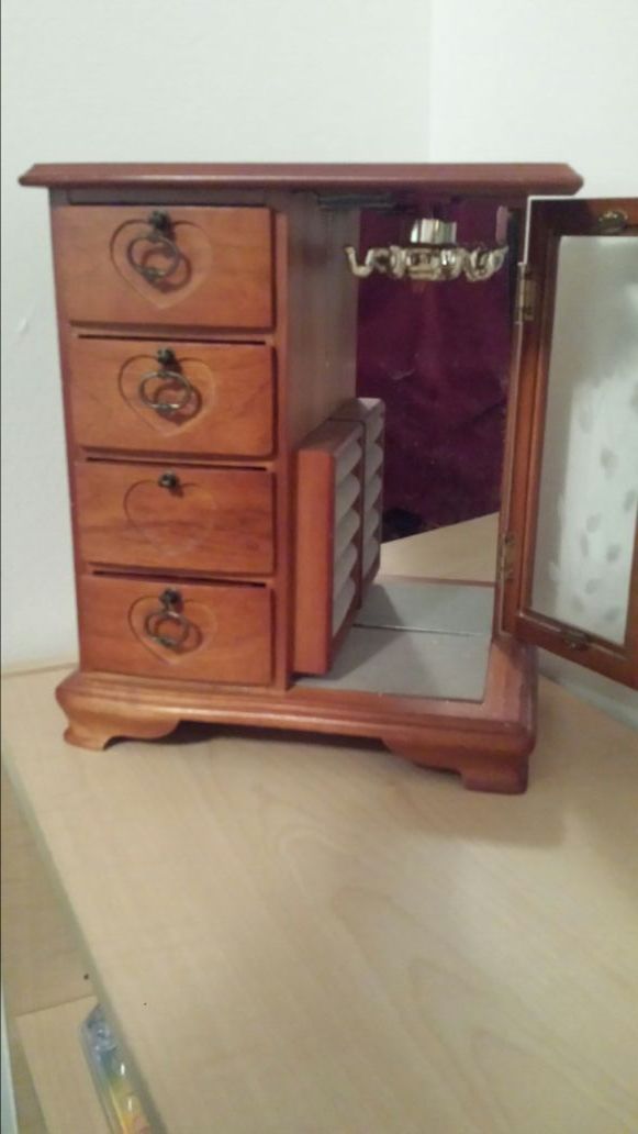 Jewelry Box