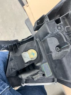 Camaro 2017 headlights (OEM) pair