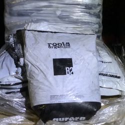 Pallet Of Roots Organics B2 Professional Growing Mix 2 Cu Ft  