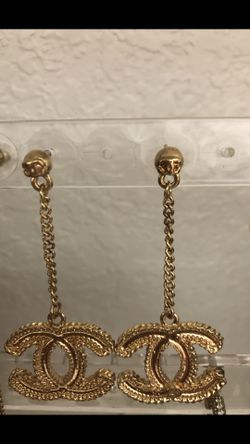 Gold Earrings✨