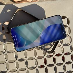 iPhone 15 Pro Max – 256GB – Titanium – Unlocked (Any Carrier)