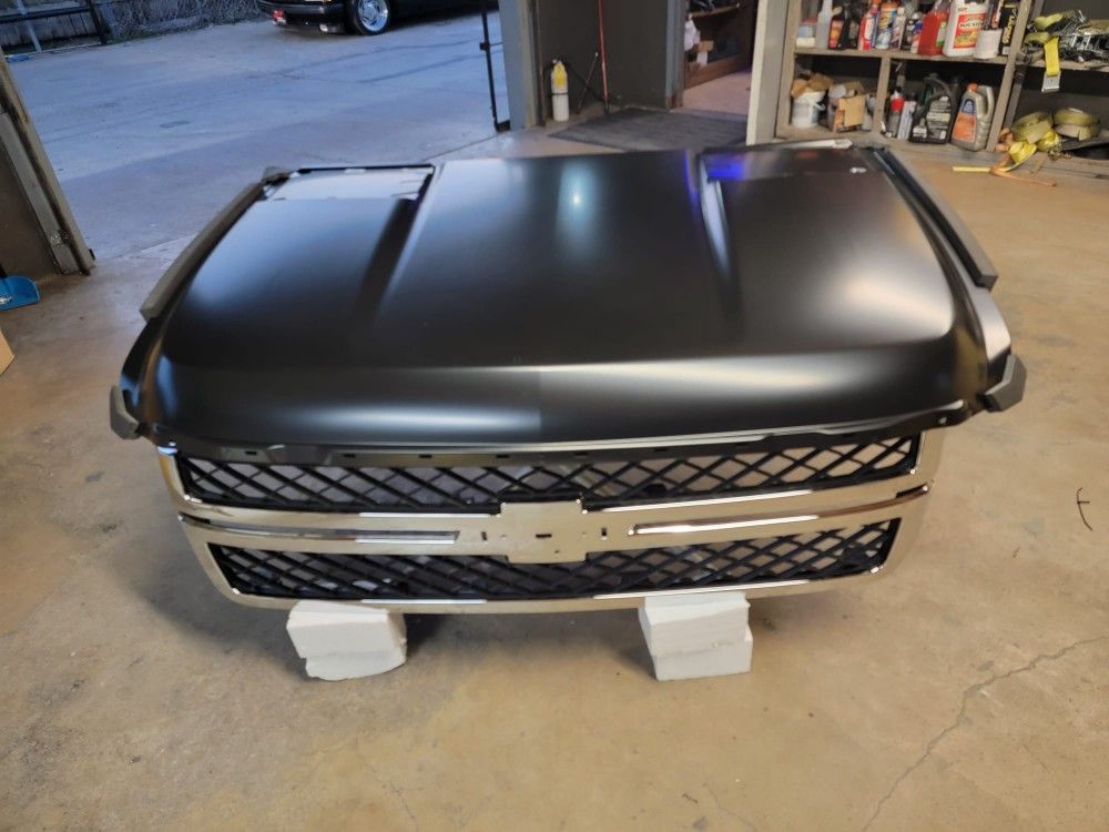 Silverado 07-13 HD Hood & Grille