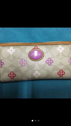 Coach Wallet - Limited Edition
