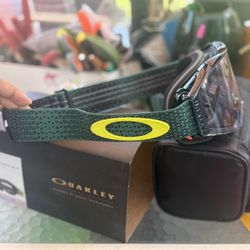 Oakley Airbrake MTB Prizm Clear Lens Black Frame Bike Goggles Unisex Adults