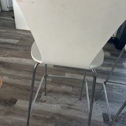 2 White Chairs