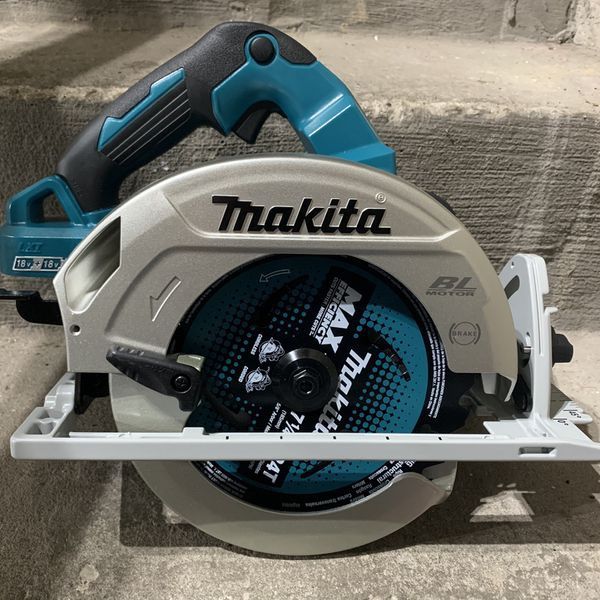 MAKITA XSR01Z 18V X2 36V LXT Brushless Cordless 7-1/4 in Circular Saw