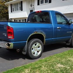 2005 Dodge Ram SLT