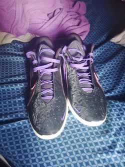 Nike Giannis Immortality 2 - Hot Punch / Dark Smoke Grey