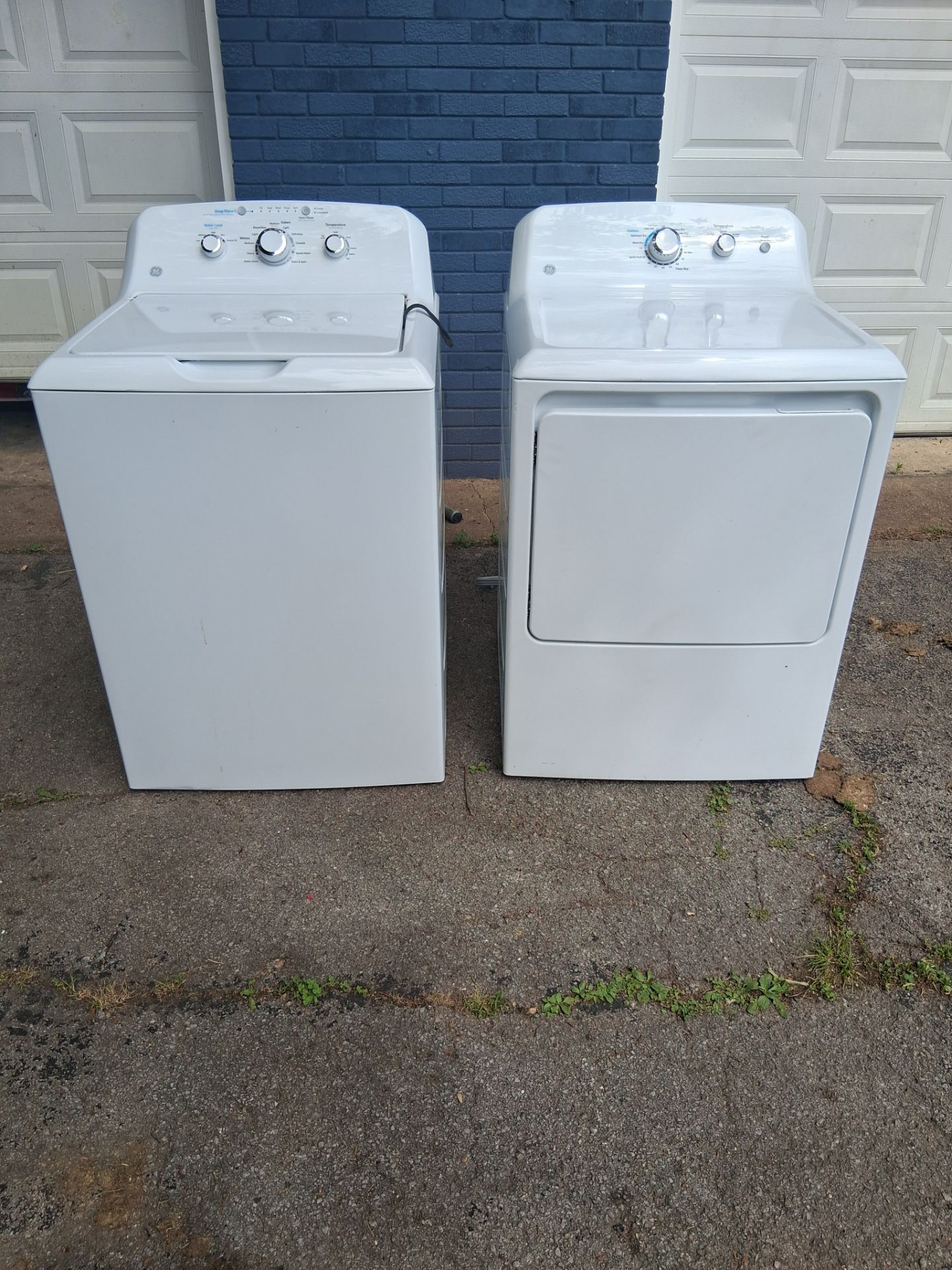 Ge washer and dryer set