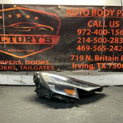 AUDI Q8 RH HEADLIGHT 2019-2023 MATRIX DESIGN oem