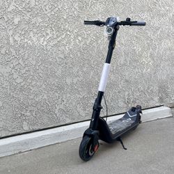 NIU Electric Scooter for Adults - KQi3 Pro 350W Power, 31 Miles Long Range, Triple/Dual Braking System Portable & Folding