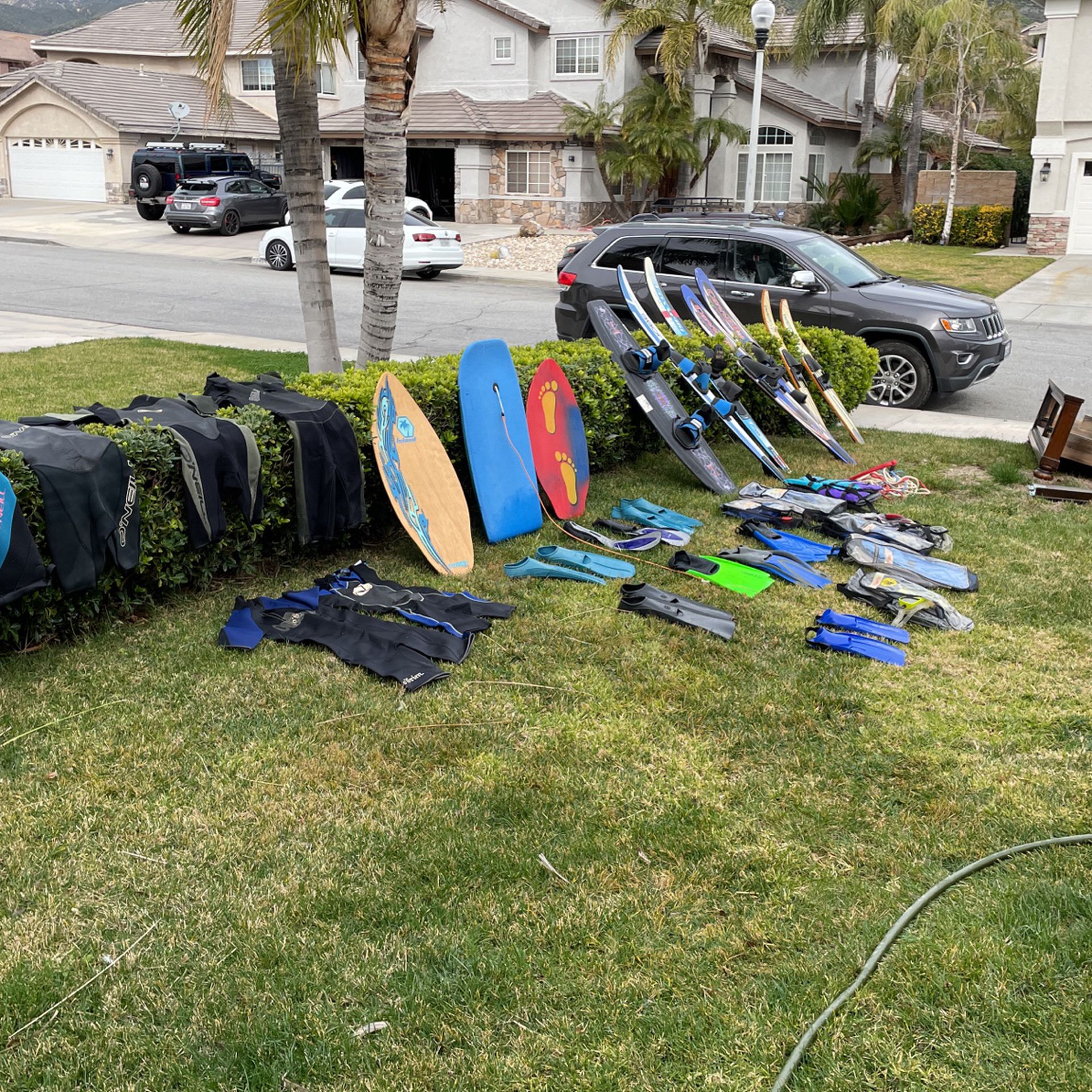 Water Toys, One Wet Suit, Diving Fins