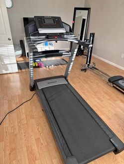 Nordic Track Elite 900 Treadmill