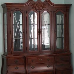 Mahogany China Cabinet 