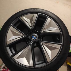 18" I4 BMW Wheels
