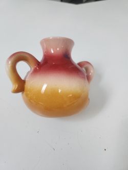 Aquarium Decorative Pot and Greenery