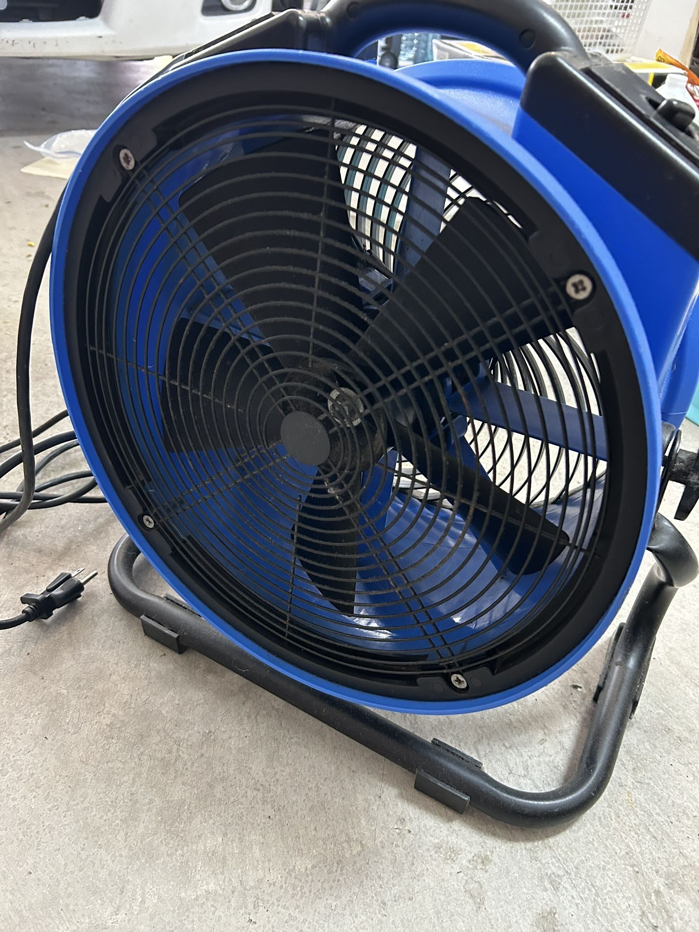 XPOWER FC-300 Heavy Duty Industrial High Velocity Whole Room Air Mover
