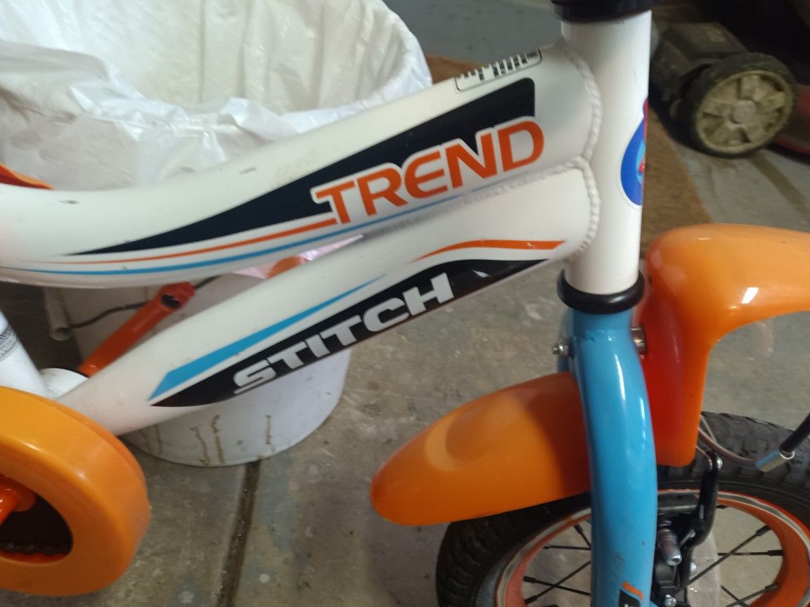 Stitch Trend 12-1/2 Inch Unisex Kids Bike.