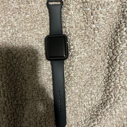 Apple Watch Series 3 (42mm)