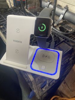 YOXINTA White 3 in 1 Wireless Charger Stand For Iphone / Apple Watch / Airpods