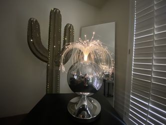 Authentic, Working Fantasia Lamp Is A Mid-Century Disco Era Must Have 