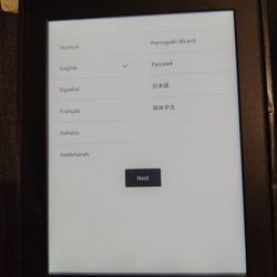 DP75SDI Amazon 7th Generation Kindle Paperwhite 6-inch, 300 ppi E Ink display, built-in light, Wi-Fi