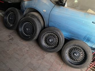 (4) 15x8 ESR