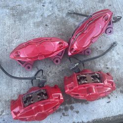 Infiniti Big Calipers 