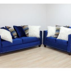 Beautiful Black Two Piece Sofa Set