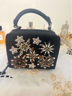 Rebecca minkoff box black