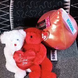 "Truly Yours" Ty Beanie Baby set of bears holding a heart with a Hershey's Kisses plush toy. $40 Each. 