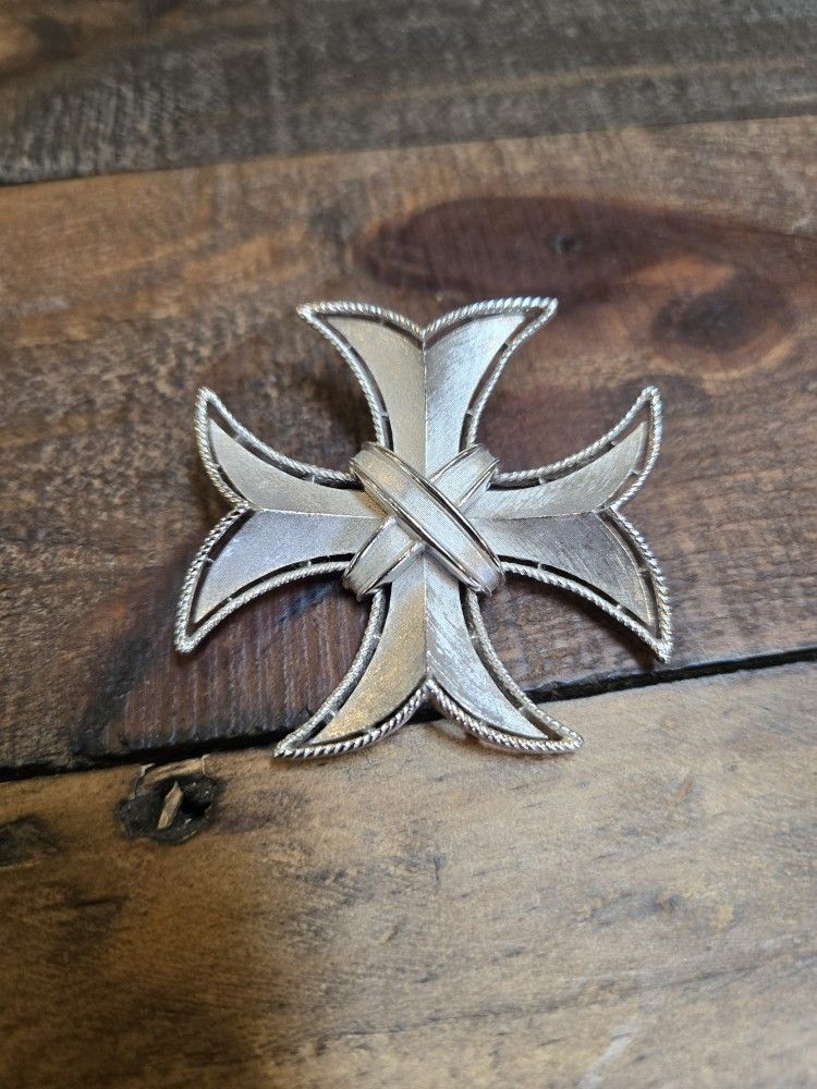 Vintage 1960's Trifari Maltese Cross Lapel Pin Pendant Silver Brooch