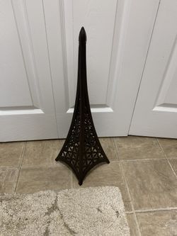 Eiffel Tower Decoration