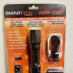 Smartech HGR-1000 Flashlight & Power Bank - NEW