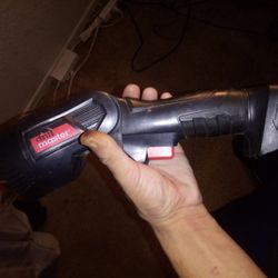 Drill Master Flashlight