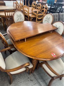 Rustic Dining Room Table w/ 6 chairs