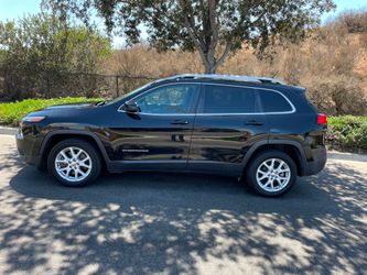 Jeep Latitude  2018