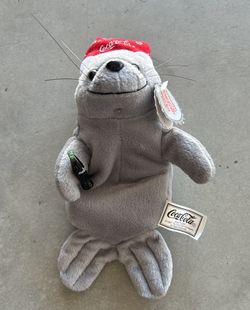 1997 “coca cola seal in coca cola snowflake cap” bean bag plush