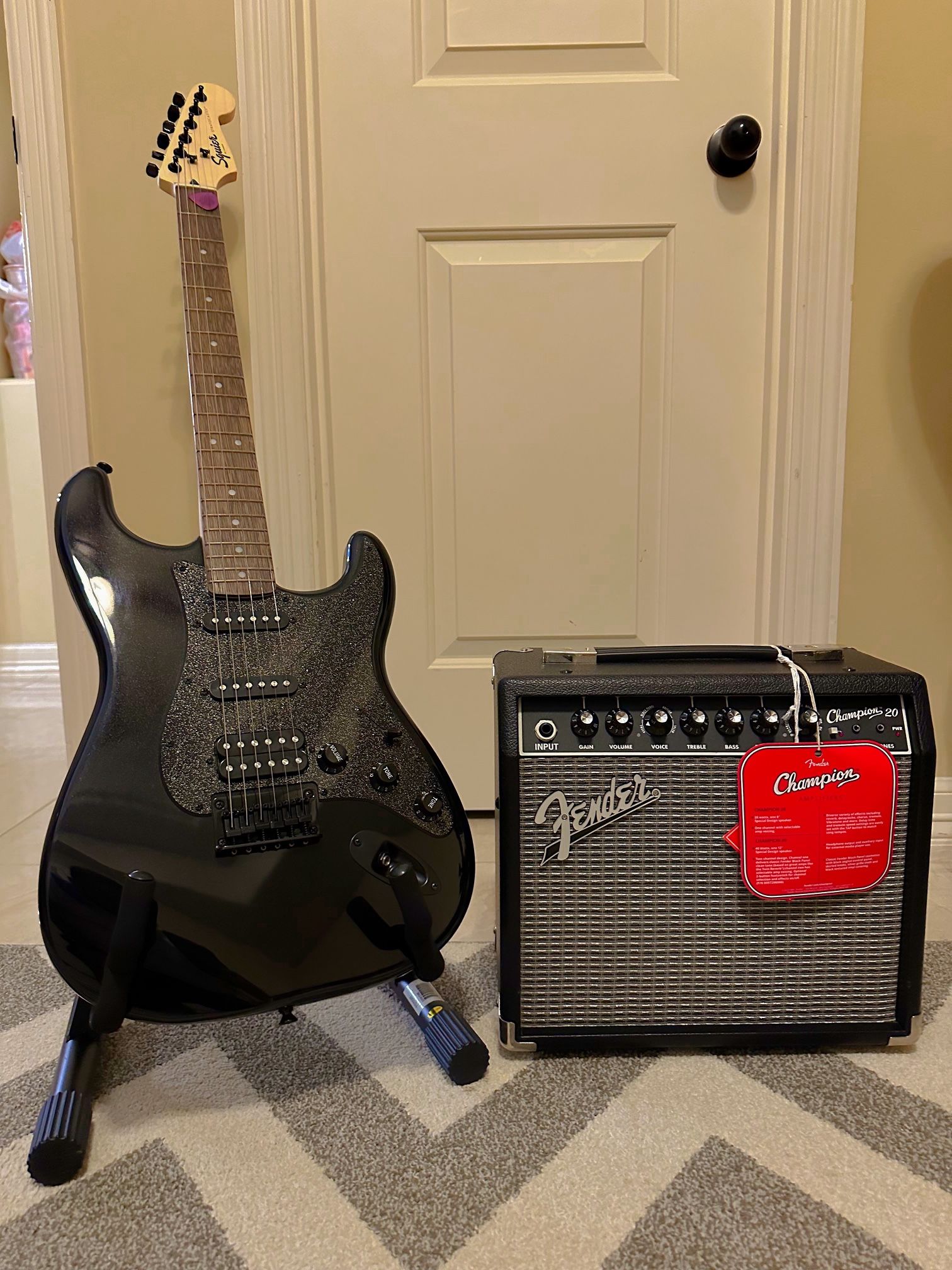 Fender Squire Stratocaster HSS and Fender Champion 20 Amp